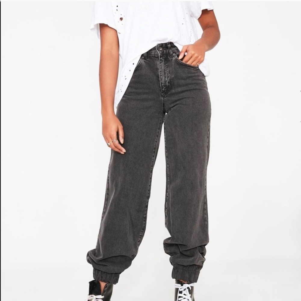 NWOT The Ragged Priest Jeans Size 28